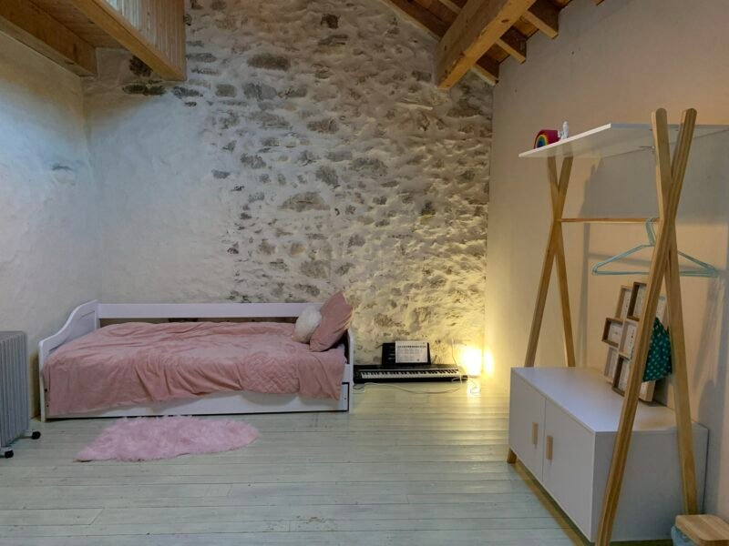 Maison de Village a Chevrier