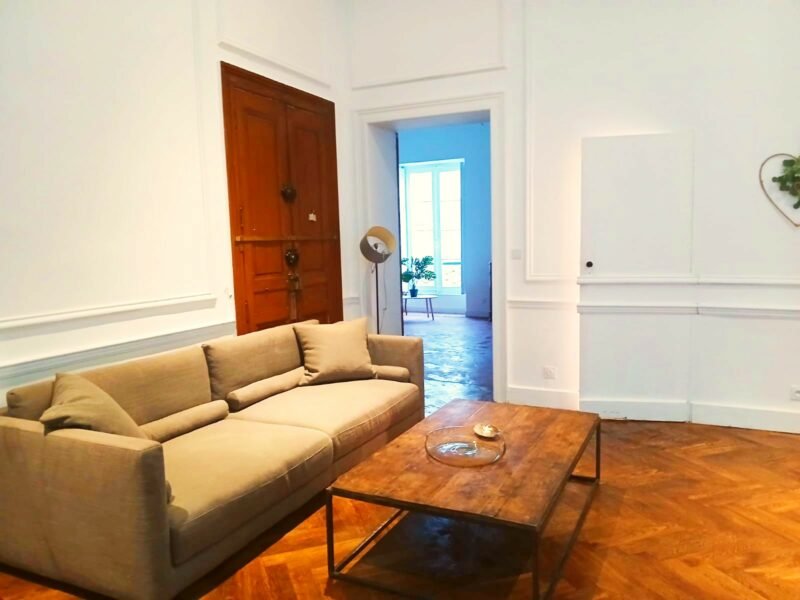 Appartement 2 chambres au cœur de Nîmes : Élégance et confort absolu !
