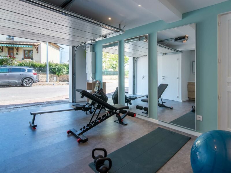 Chambre meublée en colocation - Vénissieux