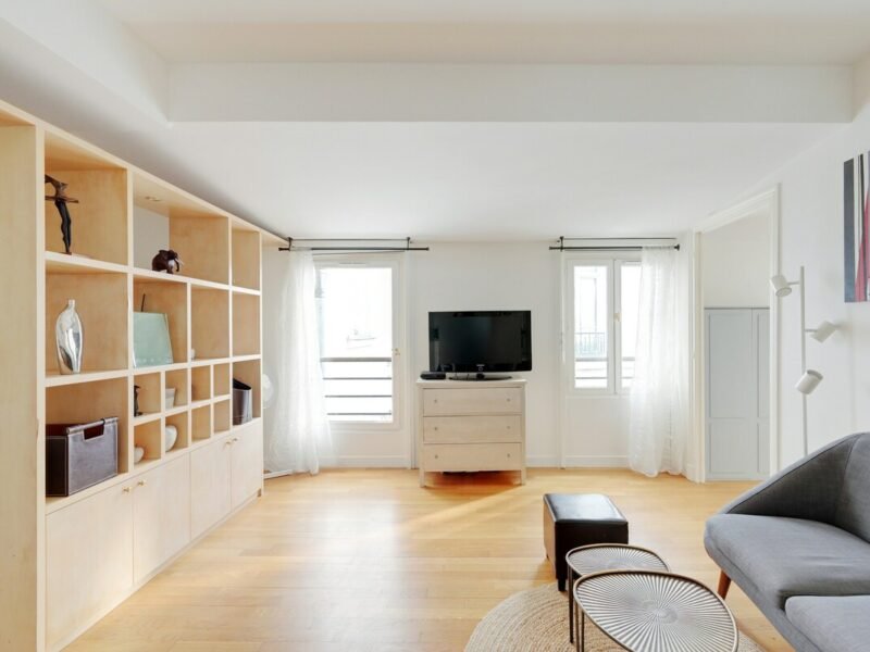 2 pièces meublé Paris 8