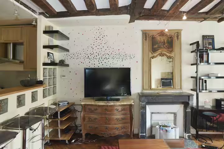 Appartement de charme et de prestige – Rue Saint-Honoré, entre le Louvre et la place Vendôme