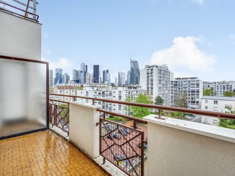Studio Courbevoie La Défense