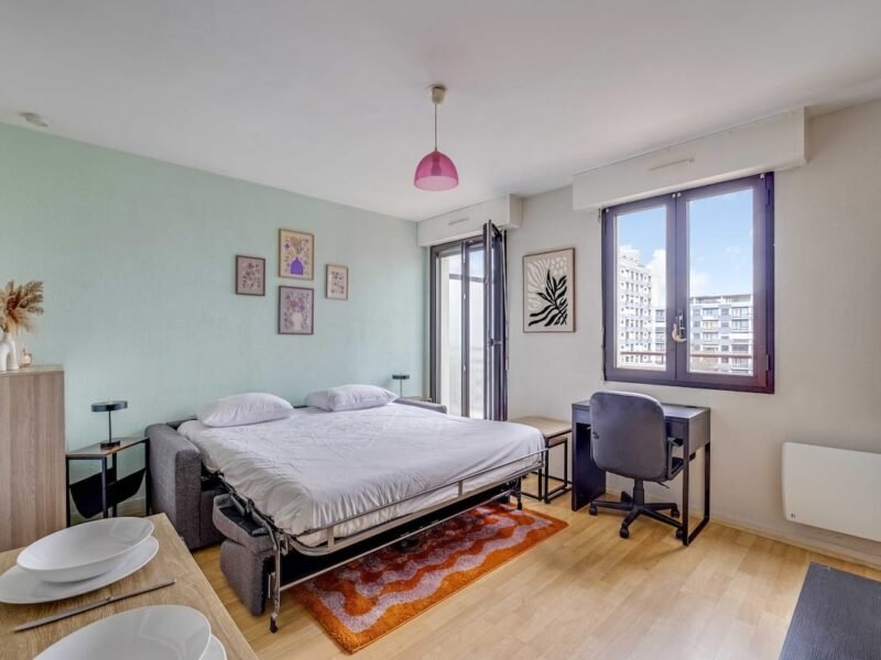 Studio Courbevoie La Défense