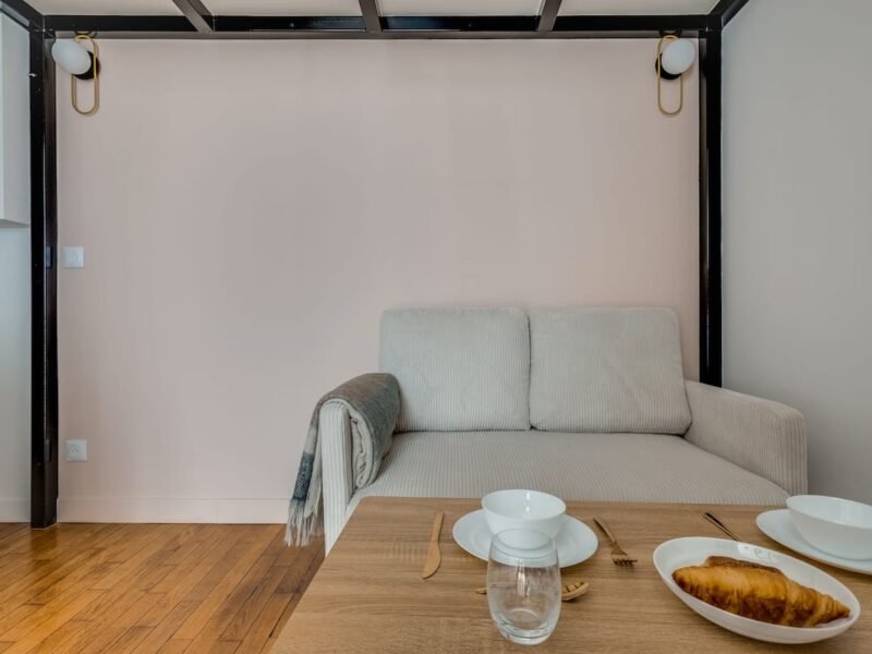 Studio Paris 16ème arrondissement Bois de Boulogne