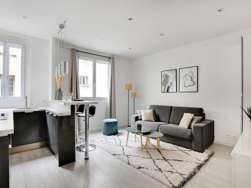 Studio Paris 17ème arrondissement Arc de Triomphe