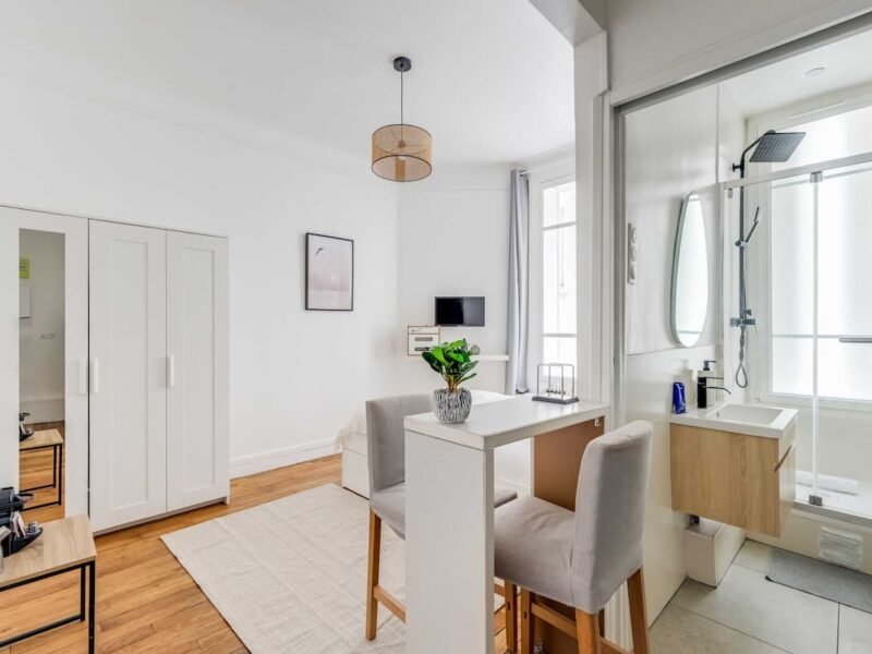 Studio Paris 17ème arrondissement Arc de Triomphe