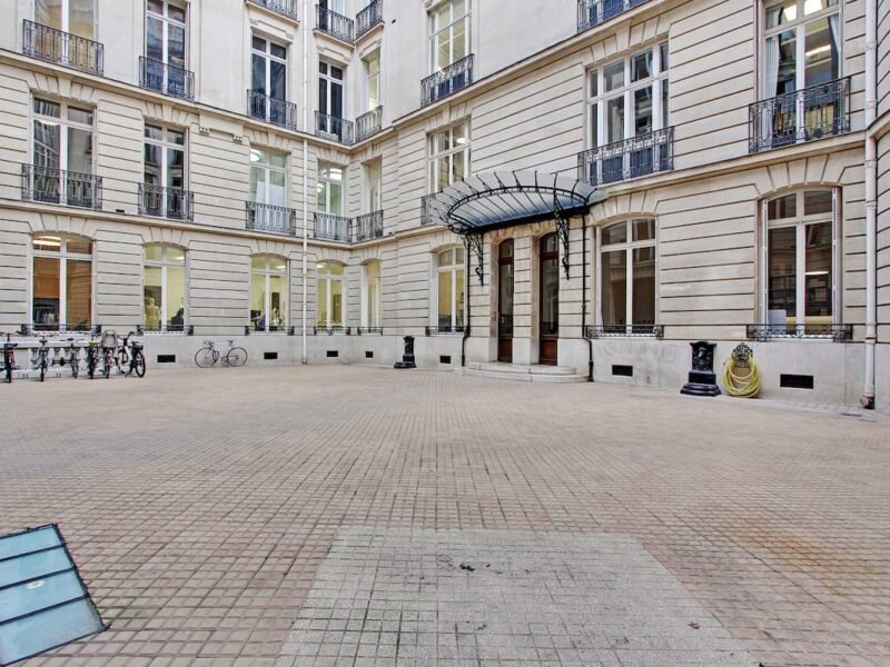 T2 Paris 16ème arrondissement Trocadéro